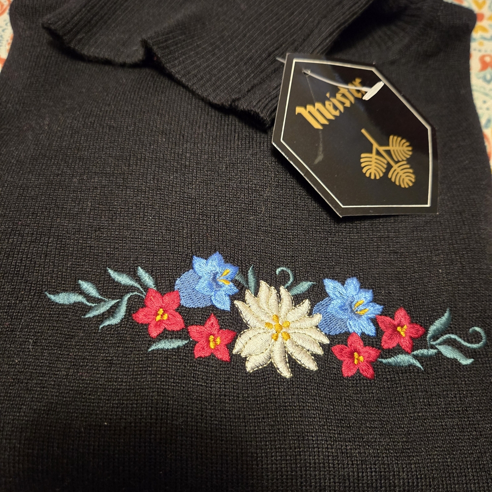 Meister Black Floral Embroidered Women's Turtleneck Sweater